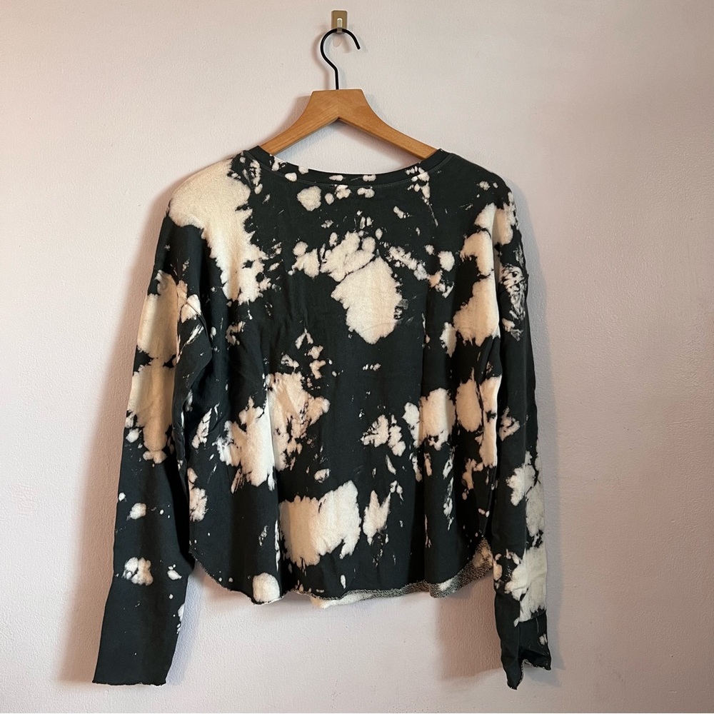 Hashttag in Trend • Tie Dye Sweater